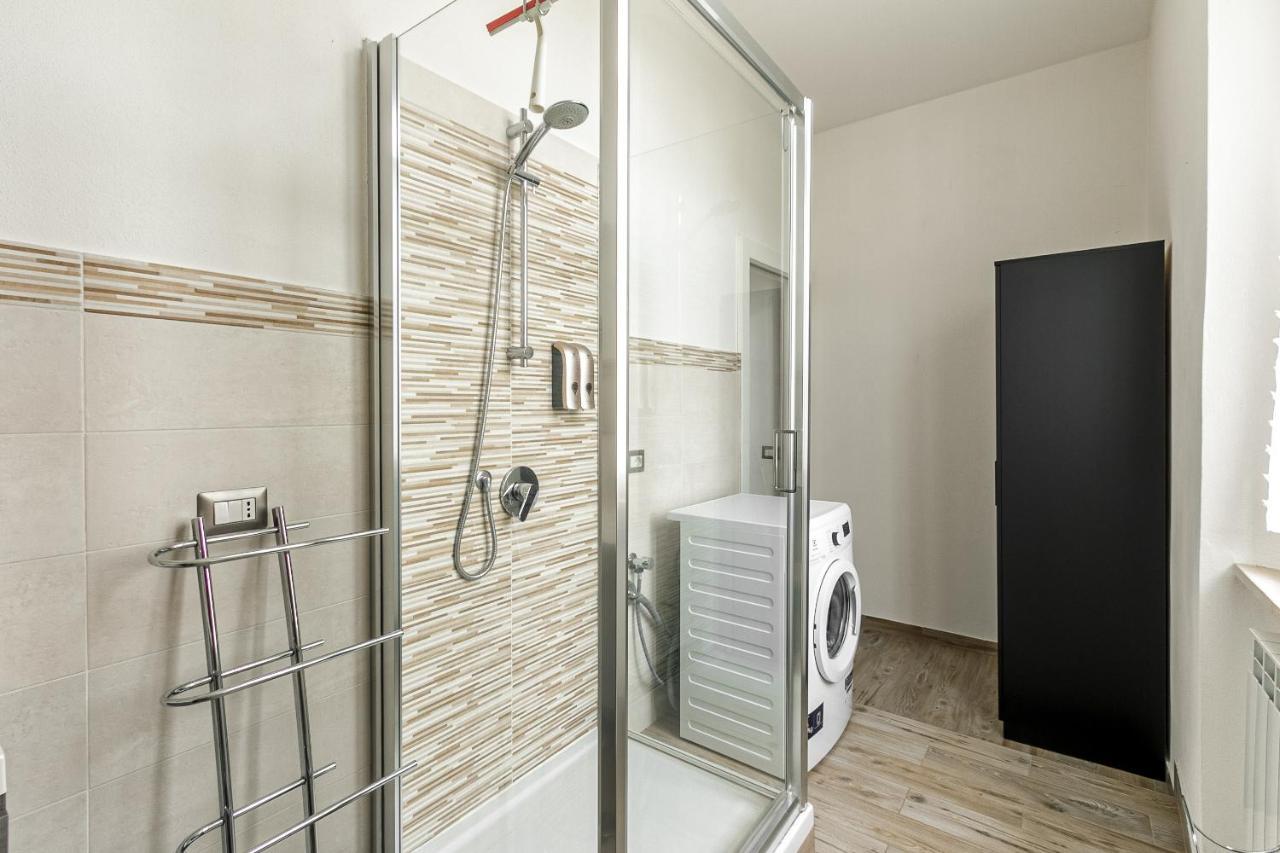 Al 33 Di Via Roma - Apartments Cardano Al Campo Exteriör bild