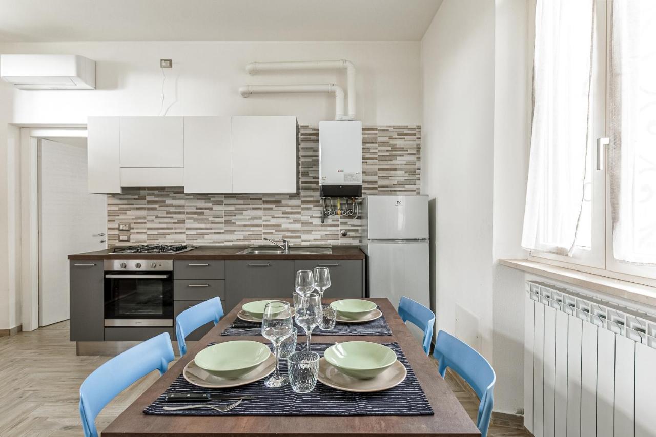 Al 33 Di Via Roma - Apartments Cardano Al Campo Exteriör bild