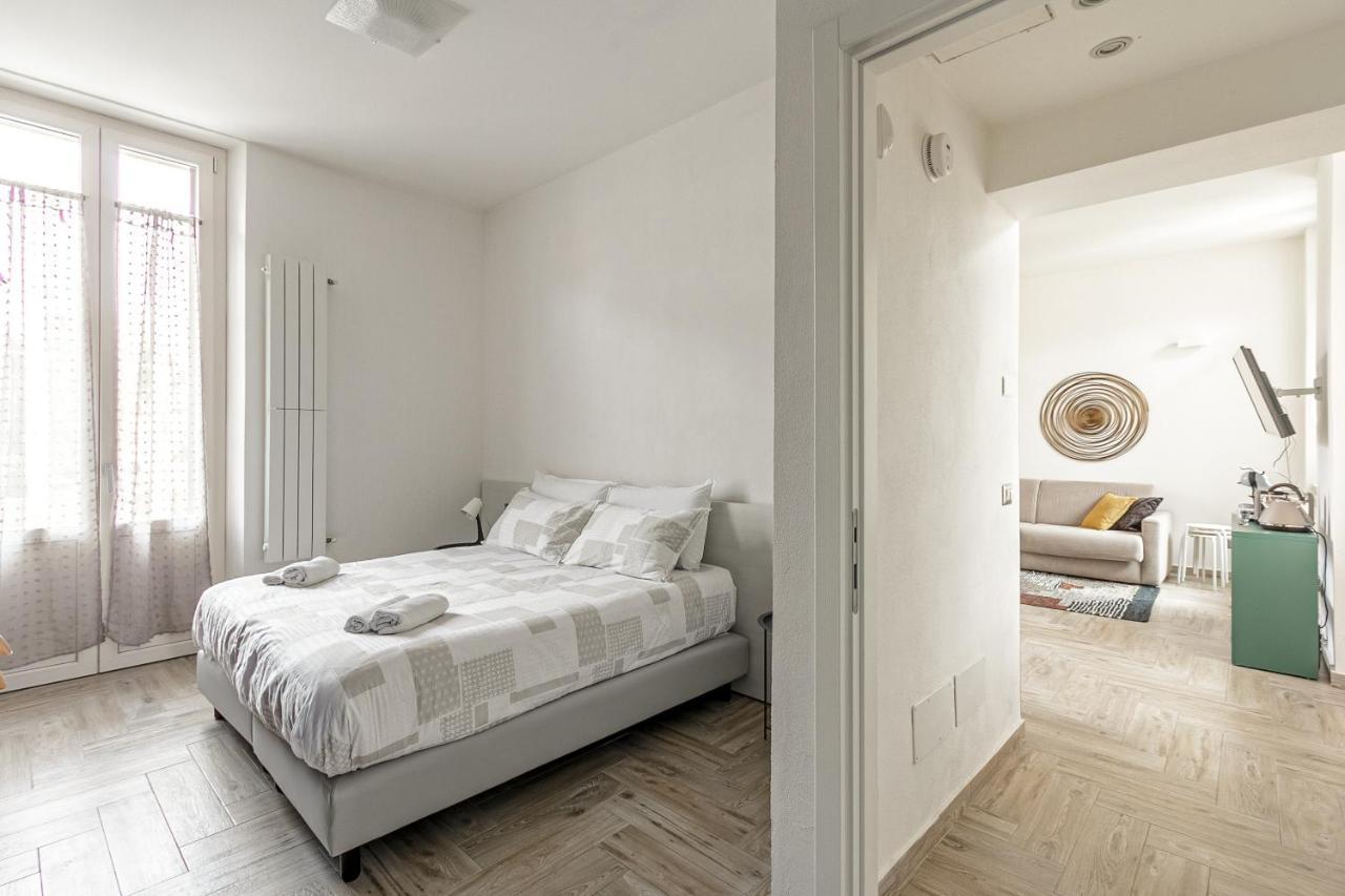 Al 33 Di Via Roma - Apartments Cardano Al Campo Exteriör bild
